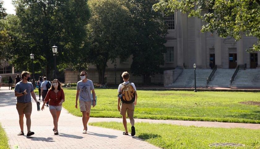 As students head back to campus, US colleges try to prevent and combat Covid-19 cases