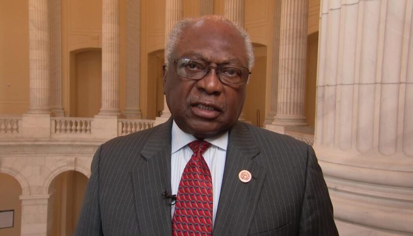 Clyburn rebukes Barr's remark comparing lockdowns to slavery