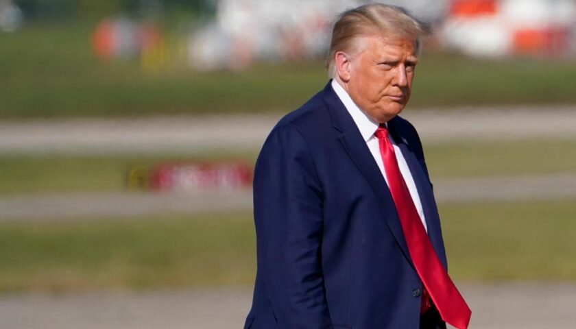 Trump narrows Supreme Court list as weighty decision looms