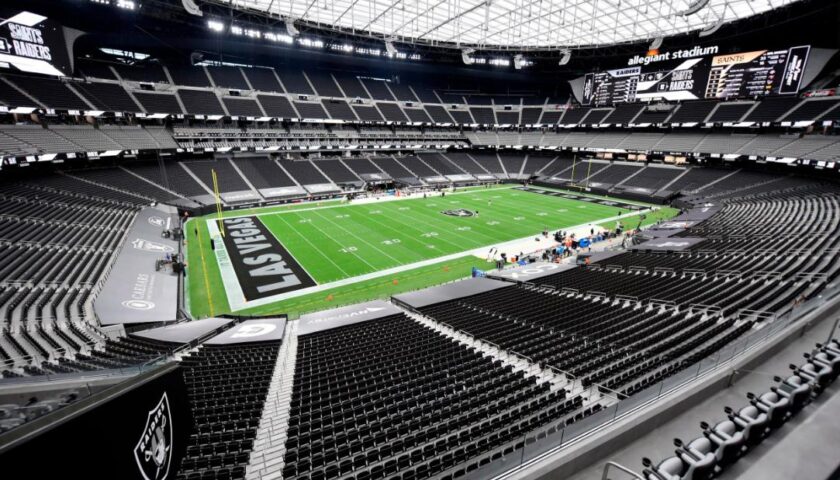 Analysis: Does the NFL know something that Trump doesn't?