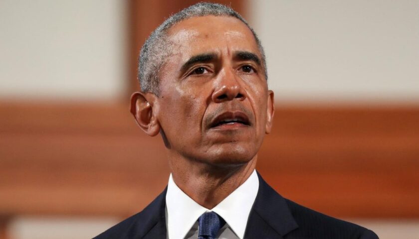 Here's what happens when you text Obama on the phone number he shared