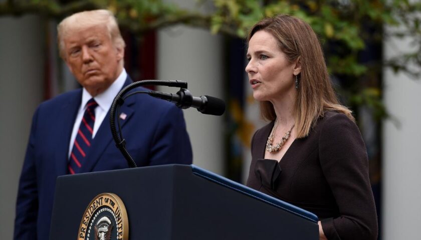 Trump says he did not discuss Roe v. Wade with Barrett