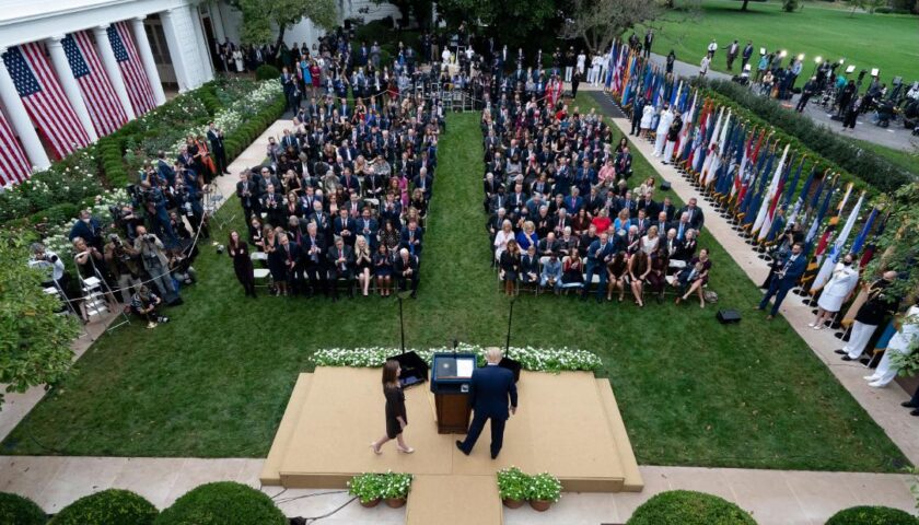 White House declines offers from CDC to help with contact tracing