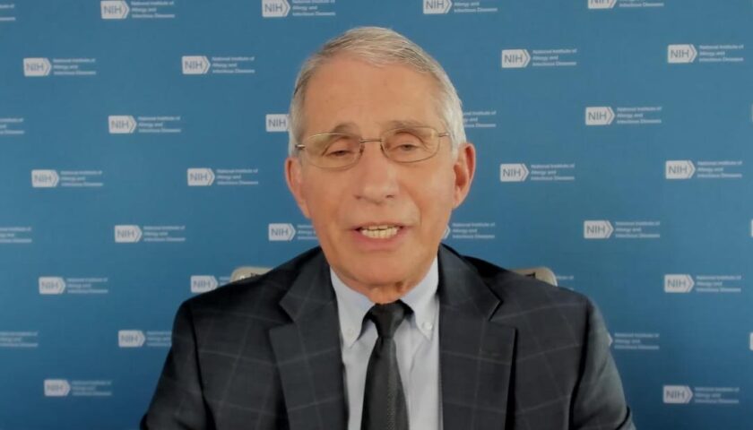 Dr. Fauci: This is how long it takes to show Covid-19 symptoms after exposure