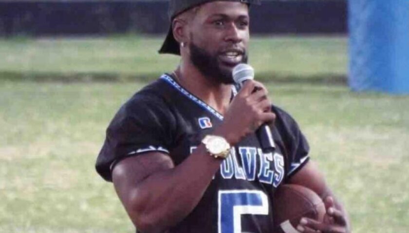 Texas officer arrested after fatally shooting 31-year-old Black man who tried to intervene in a dispute, attorney says