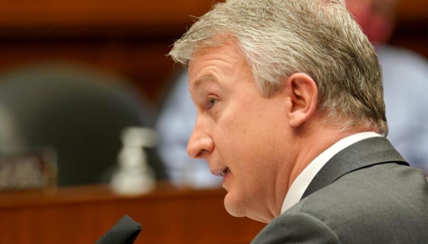 Ex-pandemic preparedness chief resigns from federal government