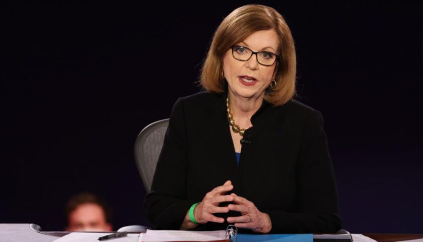 Analysis: Susan Page praised for questions but criticized for failing to follow up during VP debate