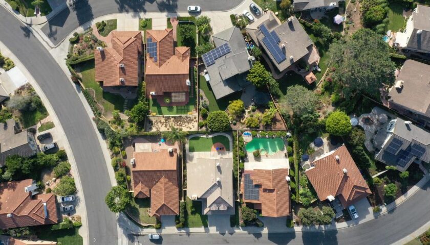 Mortgage rates fall to a record low for the 11th time this year