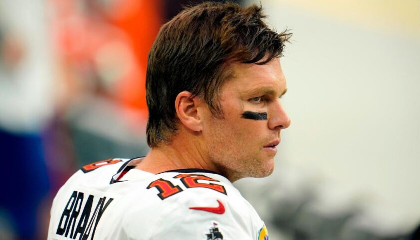 Tom Brady becomes NFL's all-time passing touchdown leader