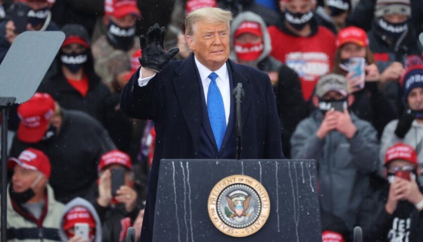 Trump uses outdated thinking in attempt to woo suburban women: I'm 'getting your husbands back to work'