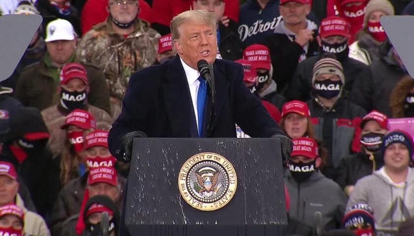 'I'm offended': Columnist on Trump's appeals to female voters