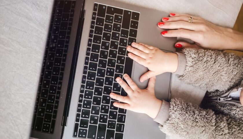 Analysis: If Trump wants to help suburban moms, he'll get them back to work