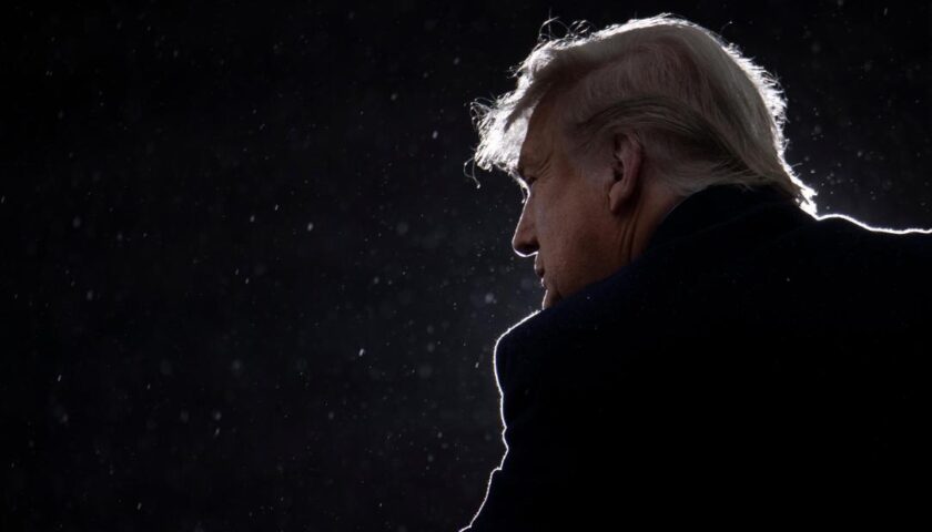 Trump relying on government officials in final campaign stretch