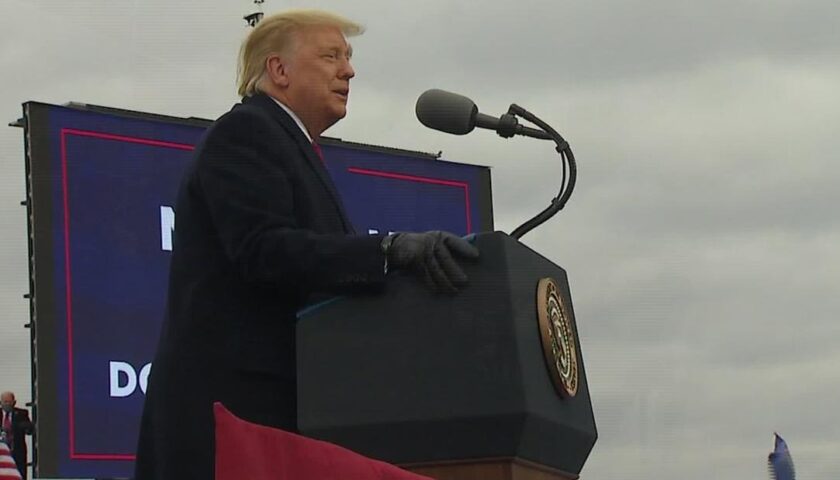 Trump makes shocking claim about doctors treating Covid-19